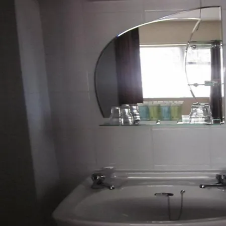 Cois Na Mara Bed & Breakfast Cleggan